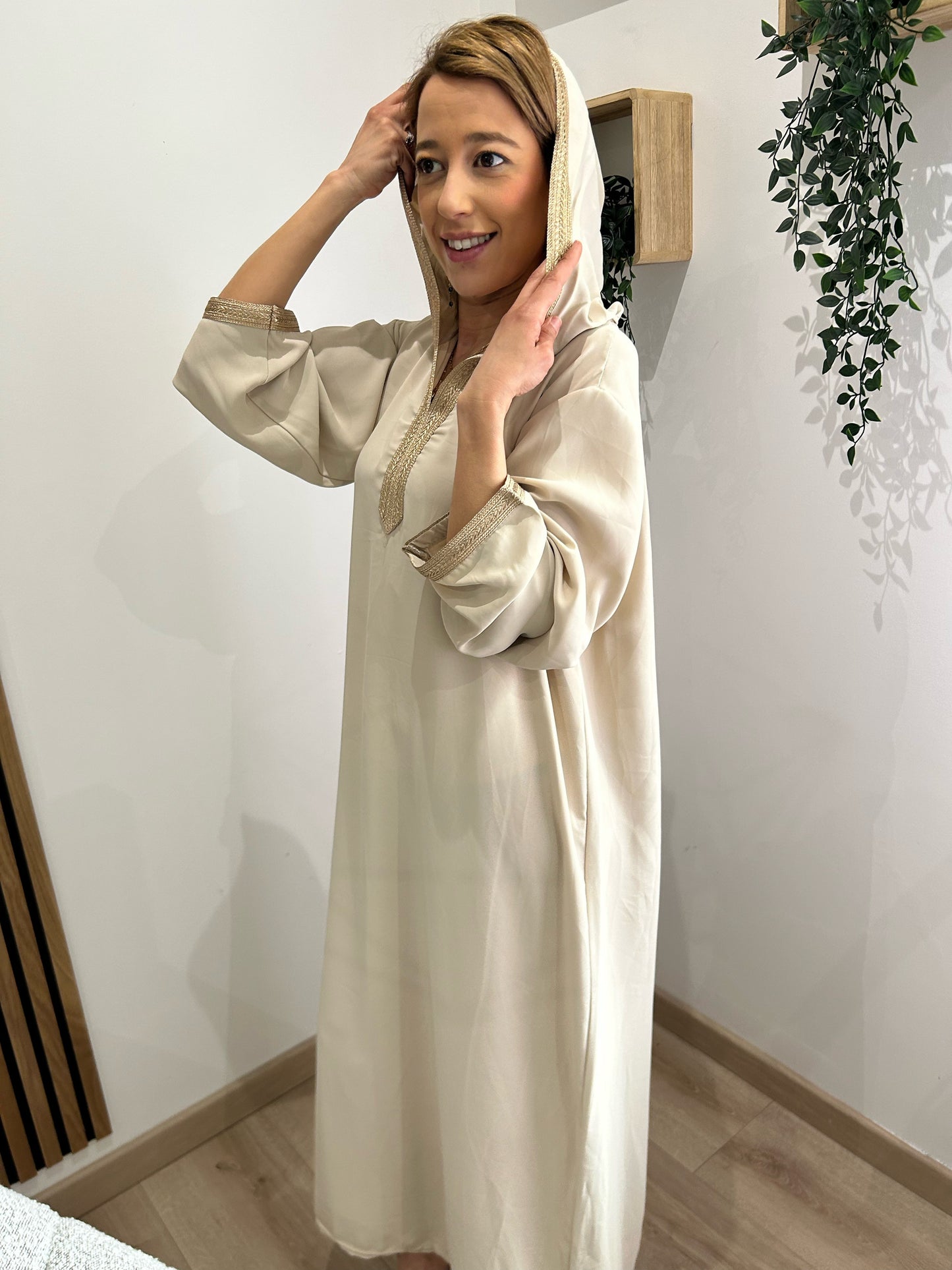 Abaya Zina à capuche